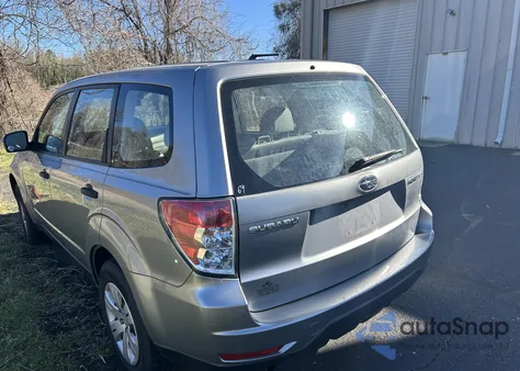 2009 Subaru Forester 2.5X z USA, uszkodzony, nr VIN JF2SH61609H704710